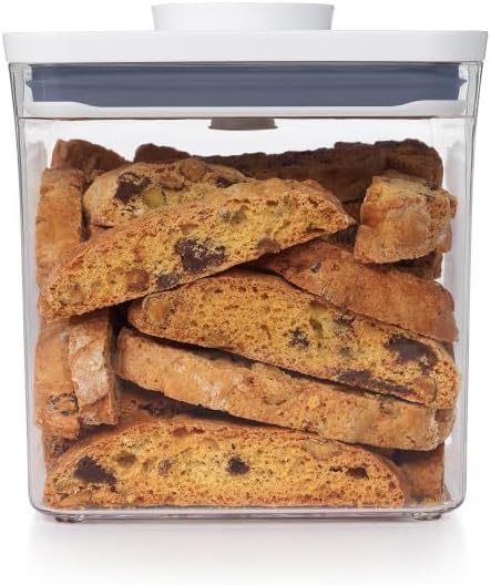 OXO Good Grips POP Container
