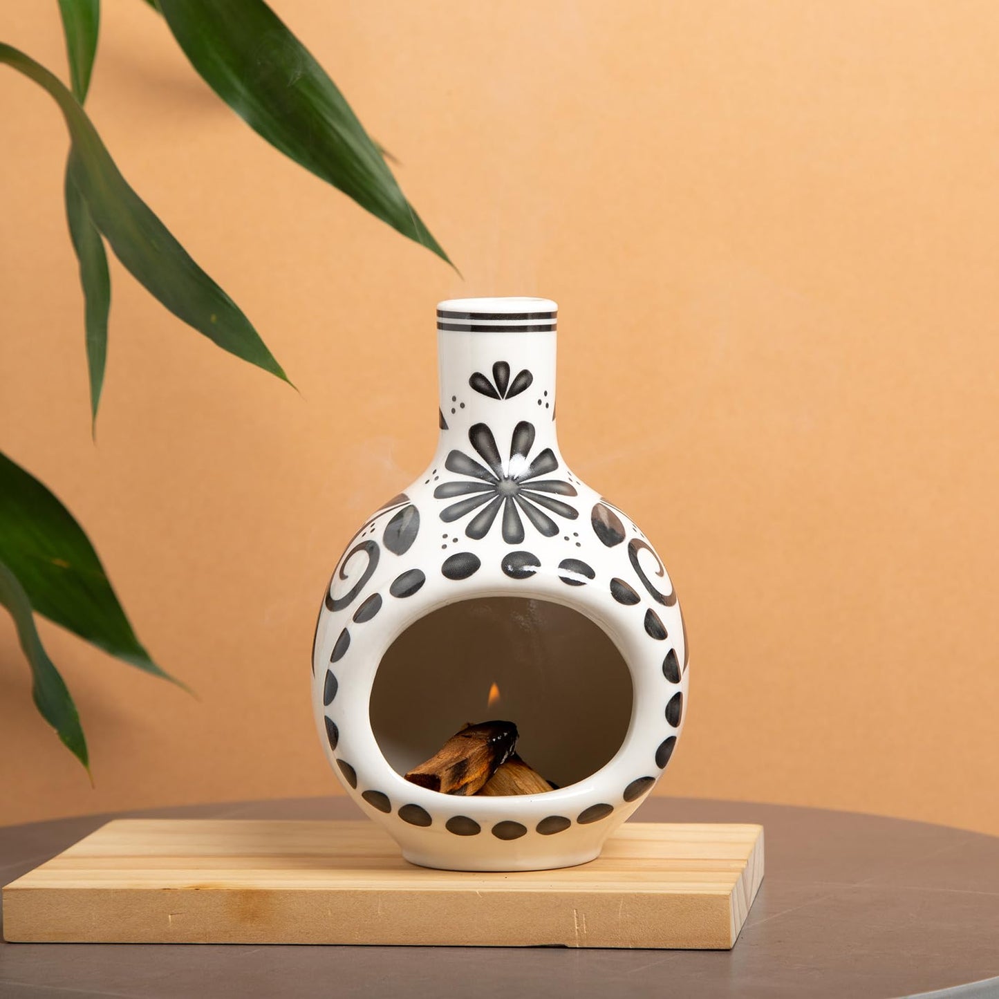 MOUGIGI Handcrafted Palo Santo Holder Ceramic Incense Burner - Compact Size for Meditation Space - Burn Palo Santo Sticks and Cones Safely - Sage Aromatherapy Decor