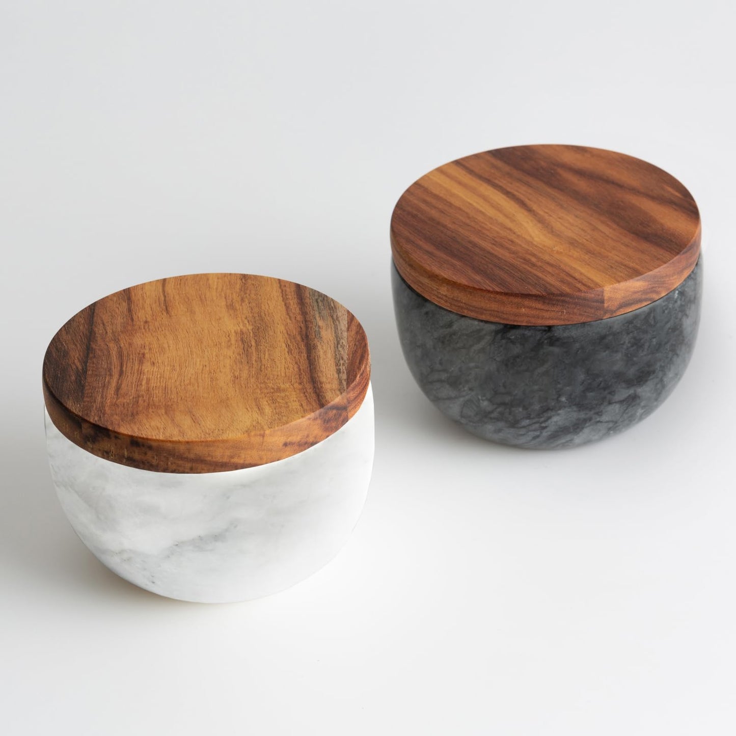 jalz jalz Salt Box Salt cellar with spoon Black Marble Base Natural Acacia Top Decorative Boxes Spice Seasonings Keeper Salt Container Elegant Design Salt Cellar Spice Cellar
