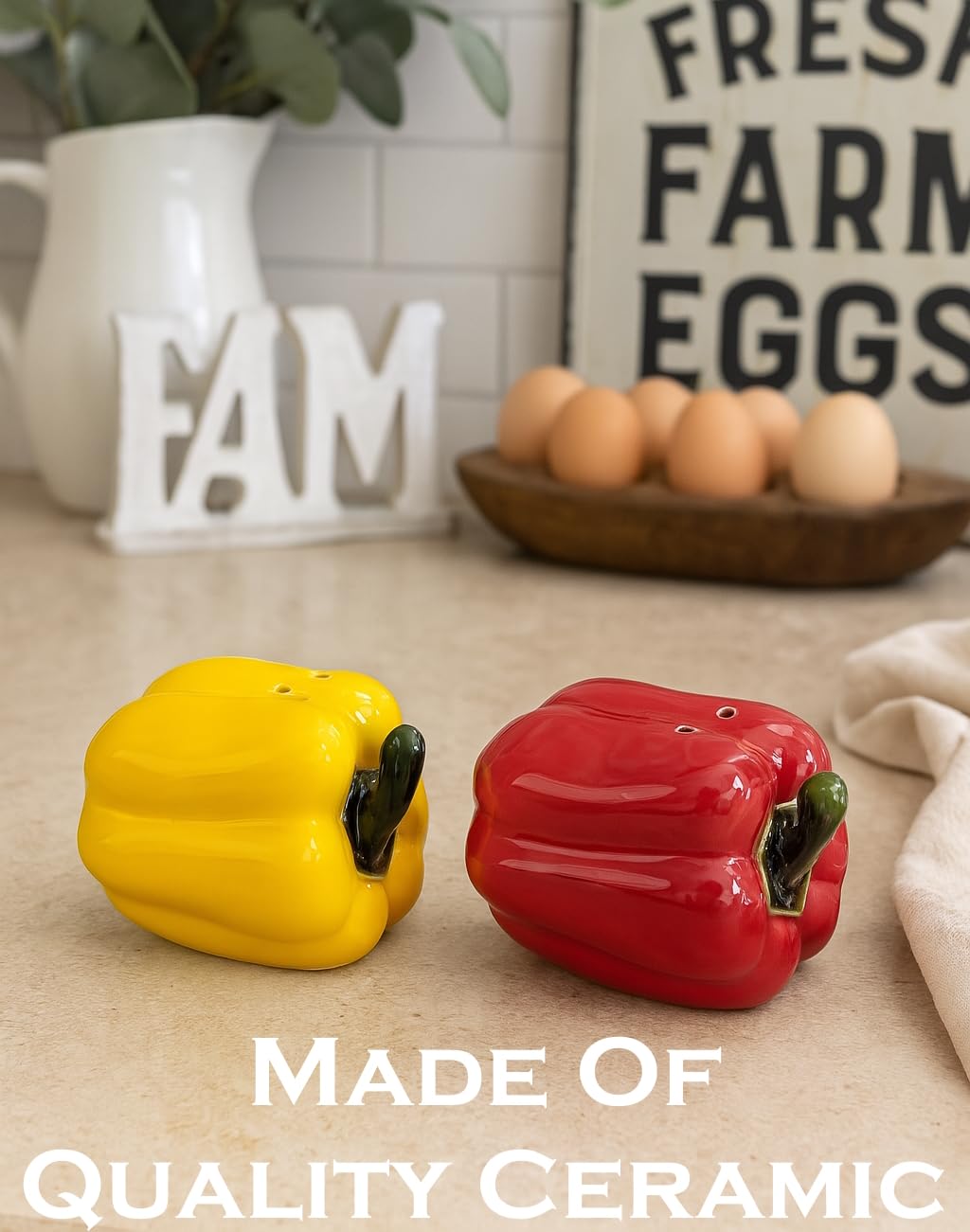 The Bridge Collection Bell Pepper Salt and Pepper Shaker Set - Unique Garden Vegetable Dining Table Accessories - Vegetable Shaped Kitchen Ware Set