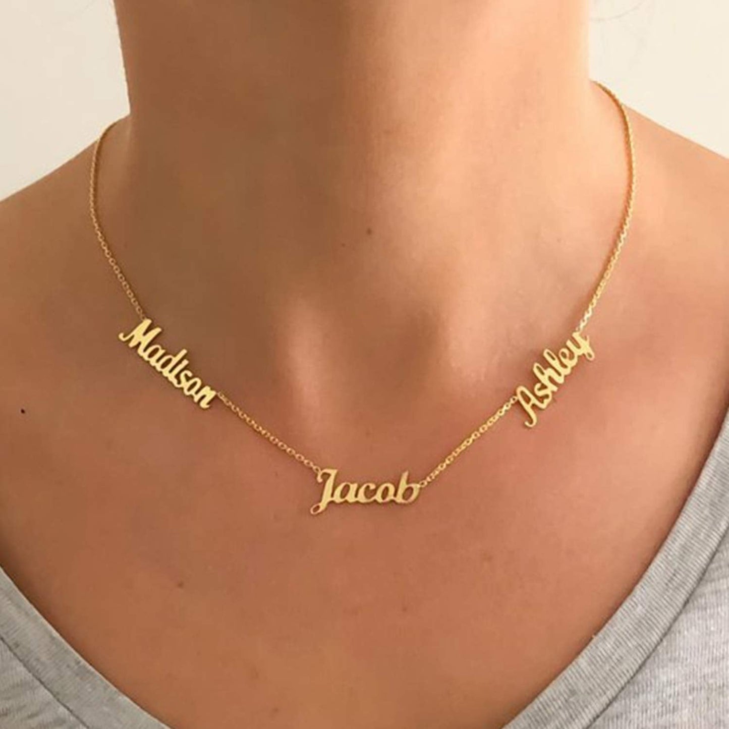 LONAGO Personalized Name Necklace Custom Name Plate Necklace - One, Two,Three or More Names Chain Necklace