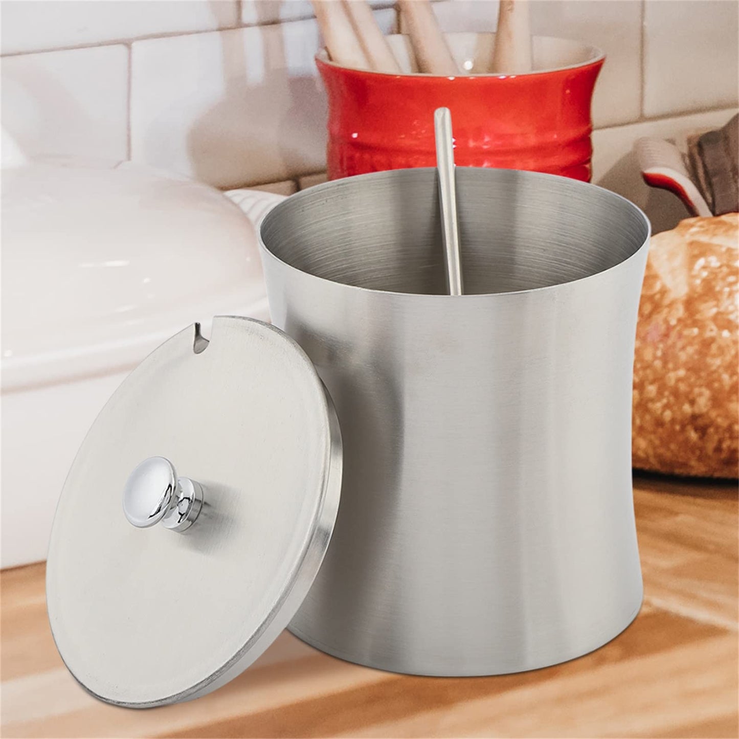 Acouto Salt Bowl with Lid and Spoon, Stainless Steel Sugar Bowl Salt Seasoning Condiment Pot Jar with Cover and Spoon