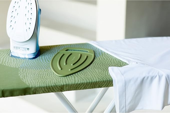 Brabantia Silicone Heat-Resistant Steam Iron Parking Pad Protective Rest Holder