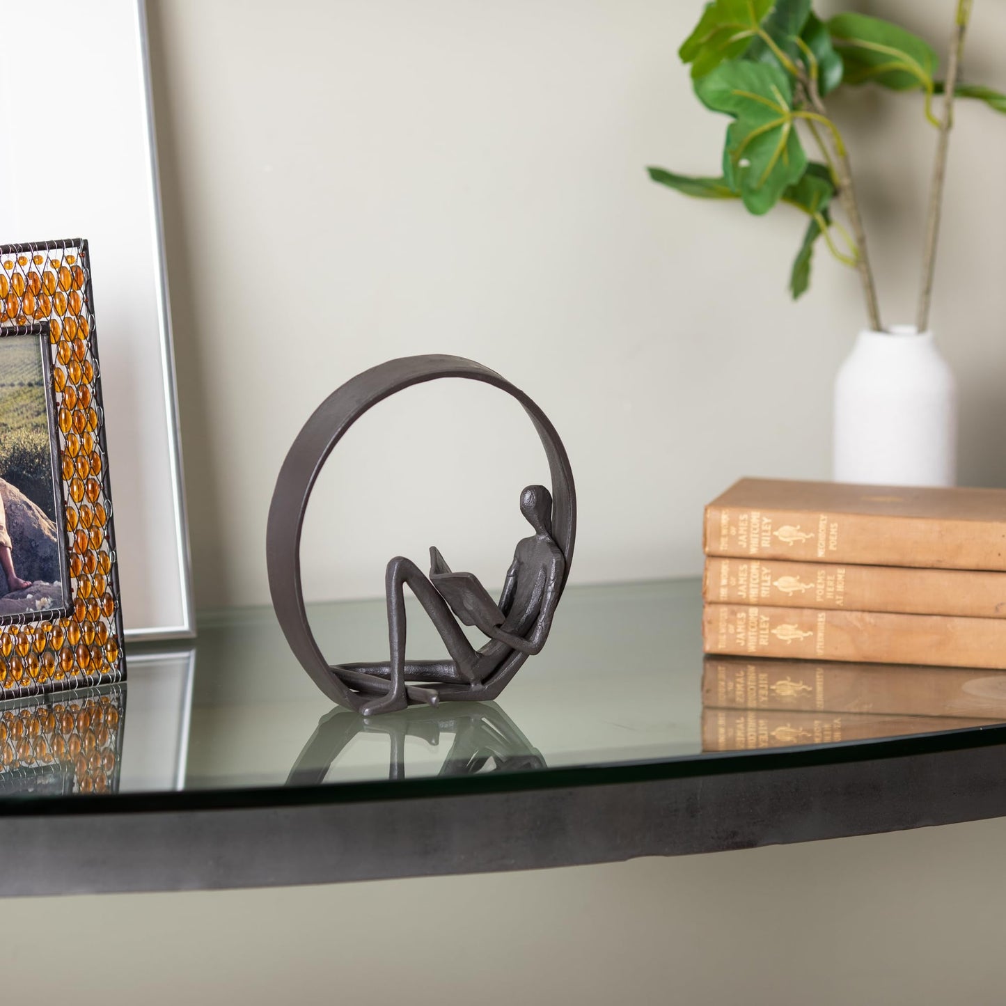 Danya B. Contemporary Encircled Male & Female Reader Cast Iron Sculpture Bookend Statues (Single Male)