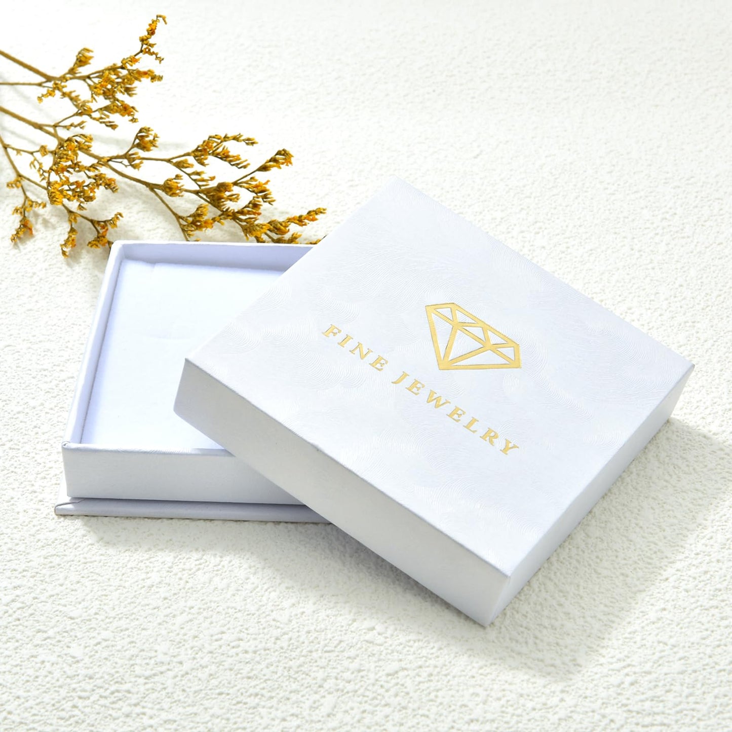 EMEGCY Camellia Brooch for Women Pearl Camellia Brooch Pin Gold Plated Flower Lapel Pin Jewelry Gift for Mom Wife