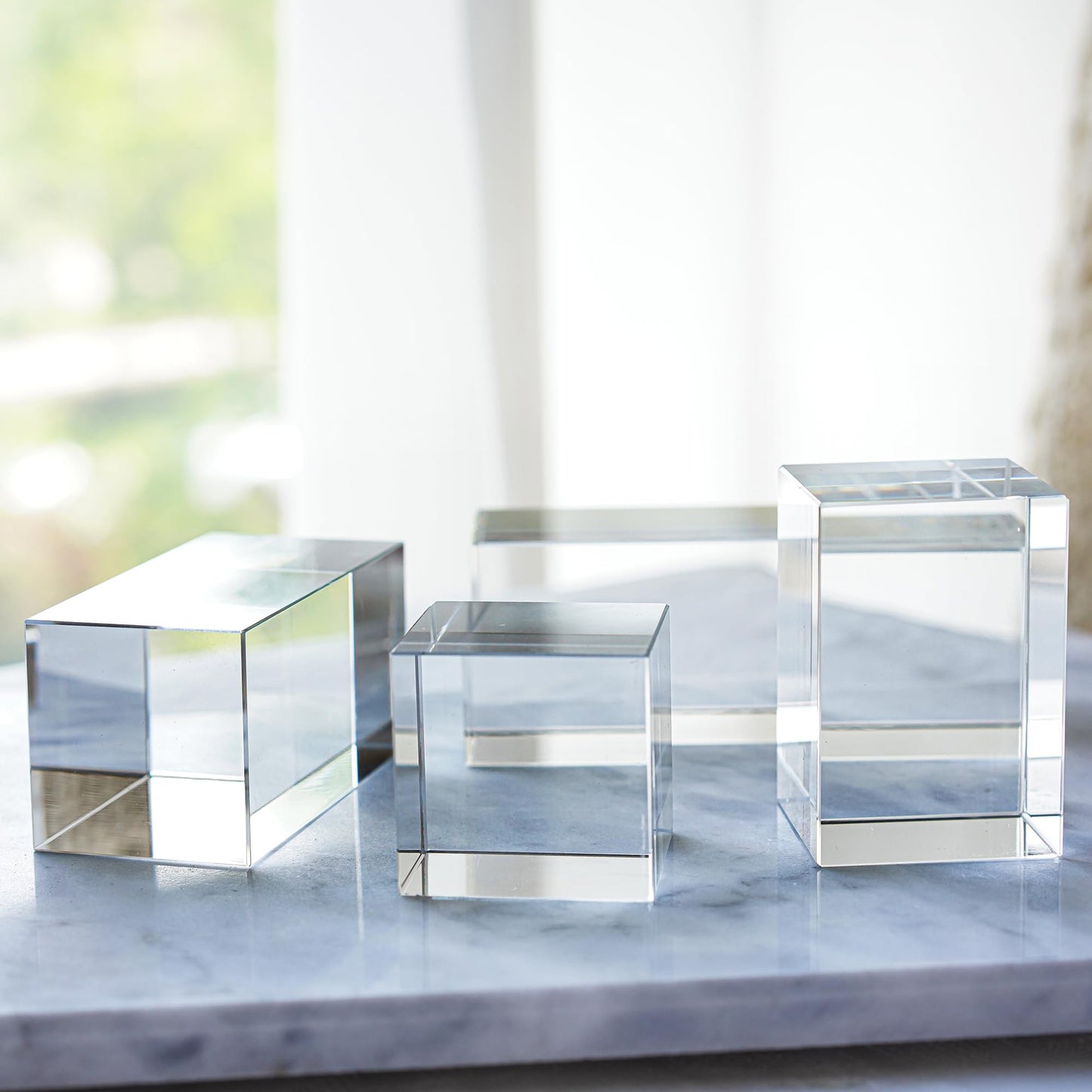 ZEERSHEE Set of 4 Clear Glass Display Blocks, Transparent Solid Square Glass Risers for Jewelry, Collectibles, Cosmetics, Mini Figures, Craft & Retail Display