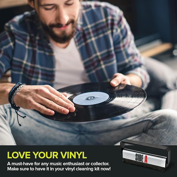 Side A Vinyl Record Brush with Soft Carbon Fibre Bristles, Anti-Static