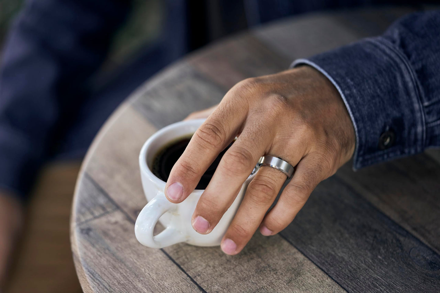 Ridge Beveled Ring Set 8mm - Platinum - 7.5
