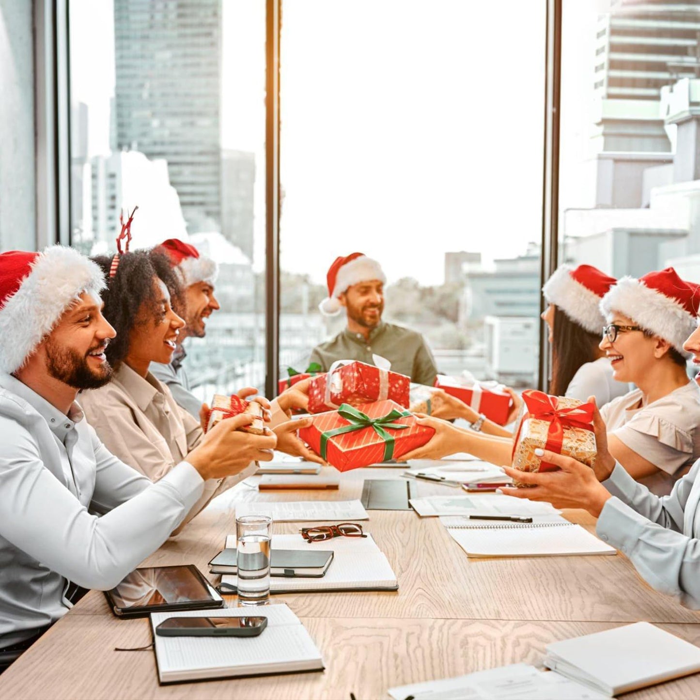Iioscre Santa Hat Adult Christmas Hats - Santa Claus Hat for Women Men - Xmas Holiday Party