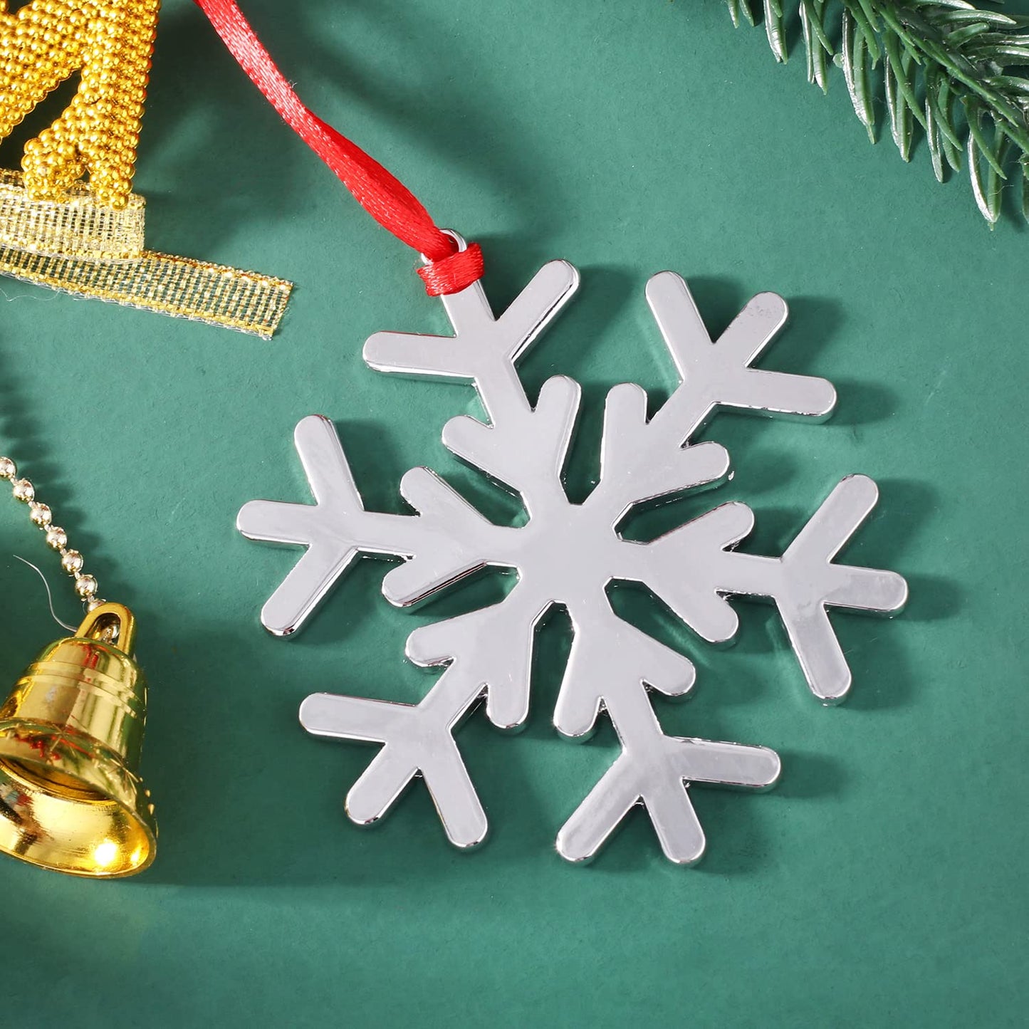 Set of 6 Christmas Hanging Ornaments,Silver Snowflake Christmas Ornament for Xmas Tree Decor, Christmas Tree Hanging Ornament-Snowflake Christmas Ornament Gift (6, Snowflake)