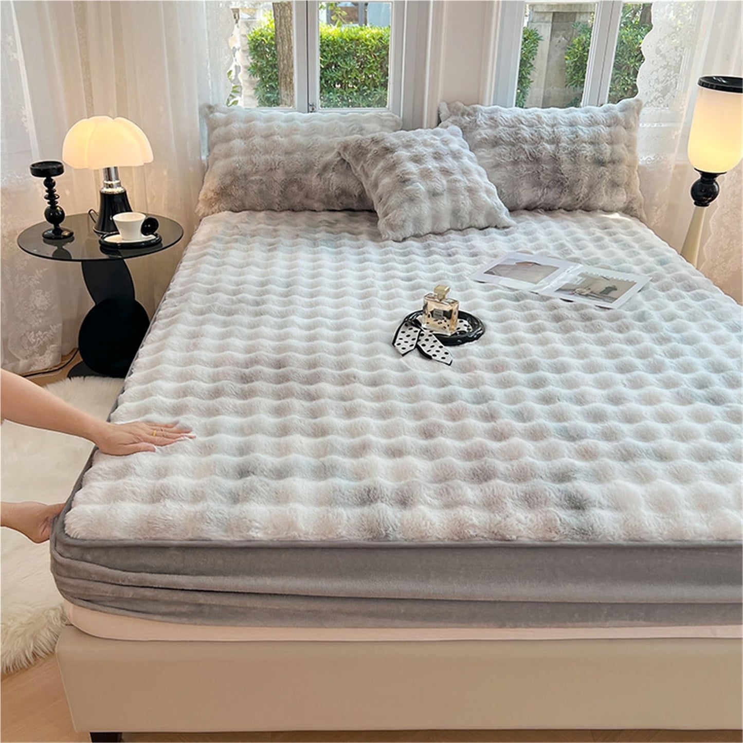 Elastic Bed Sheets, Plush Velvet Fitted Sheet, Winter Warm Thickened Fitted Sheet Bedspread, Soft Bedcover Mattress Cover with Elastic, Various Sizes(Black a,2*Pillow Cover)
