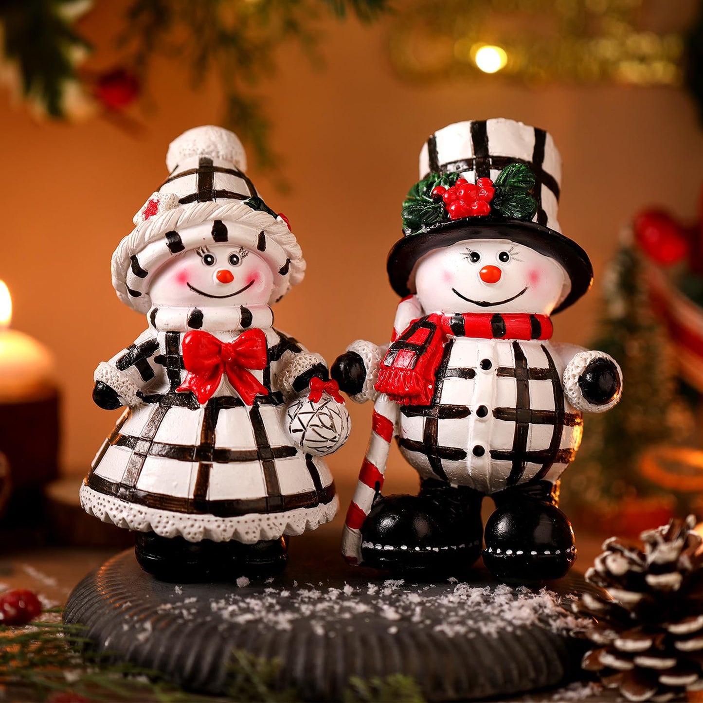 Moucuny 2 Pieces Winter Snowman Figurines Decorations Black and White Resin Snowman Winter Ornaments with Chef Hat Candy Bow Scarf Table Decor for Tabletop Office Shelf Gift Home Kitchen Mantle