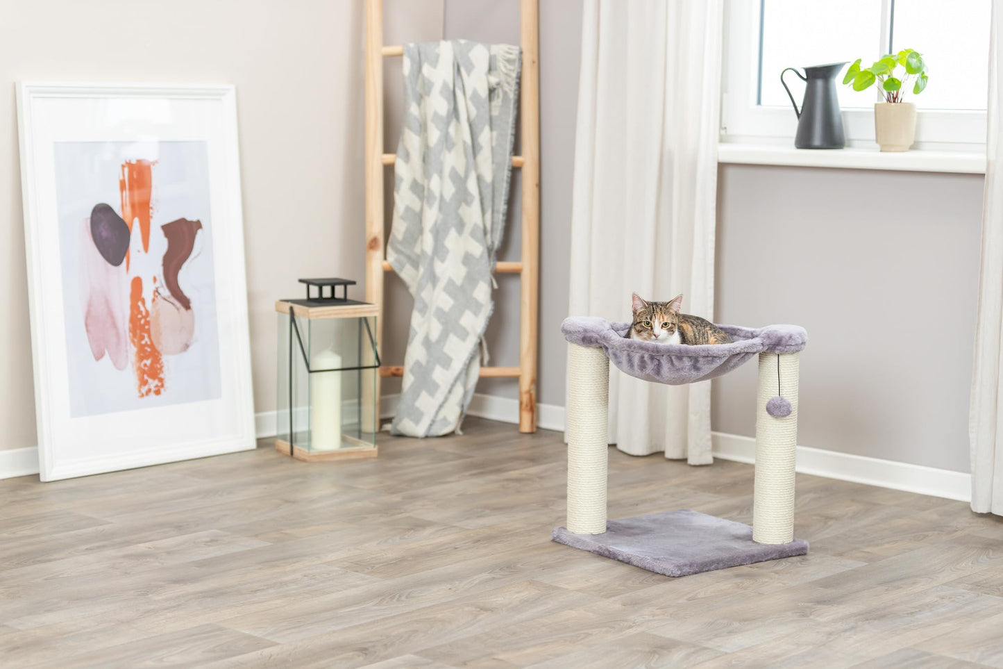 TRIXIE Baza Cat Scratching Post 19,7 Inch - with Durable Sisal Rope and with Fluffy Hammock and Dangling Cat Toy - in Gray