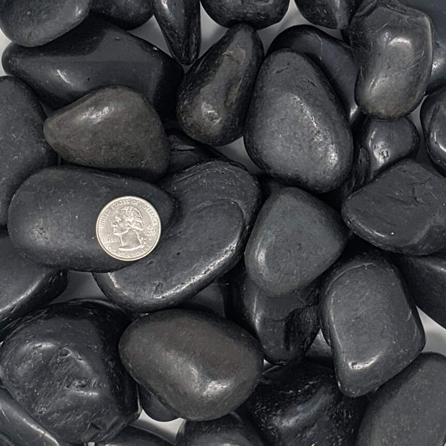 Midwest Hearth Natural Decorative Polished Black Pebbles 1" to 3" Size (5-lb Bag)