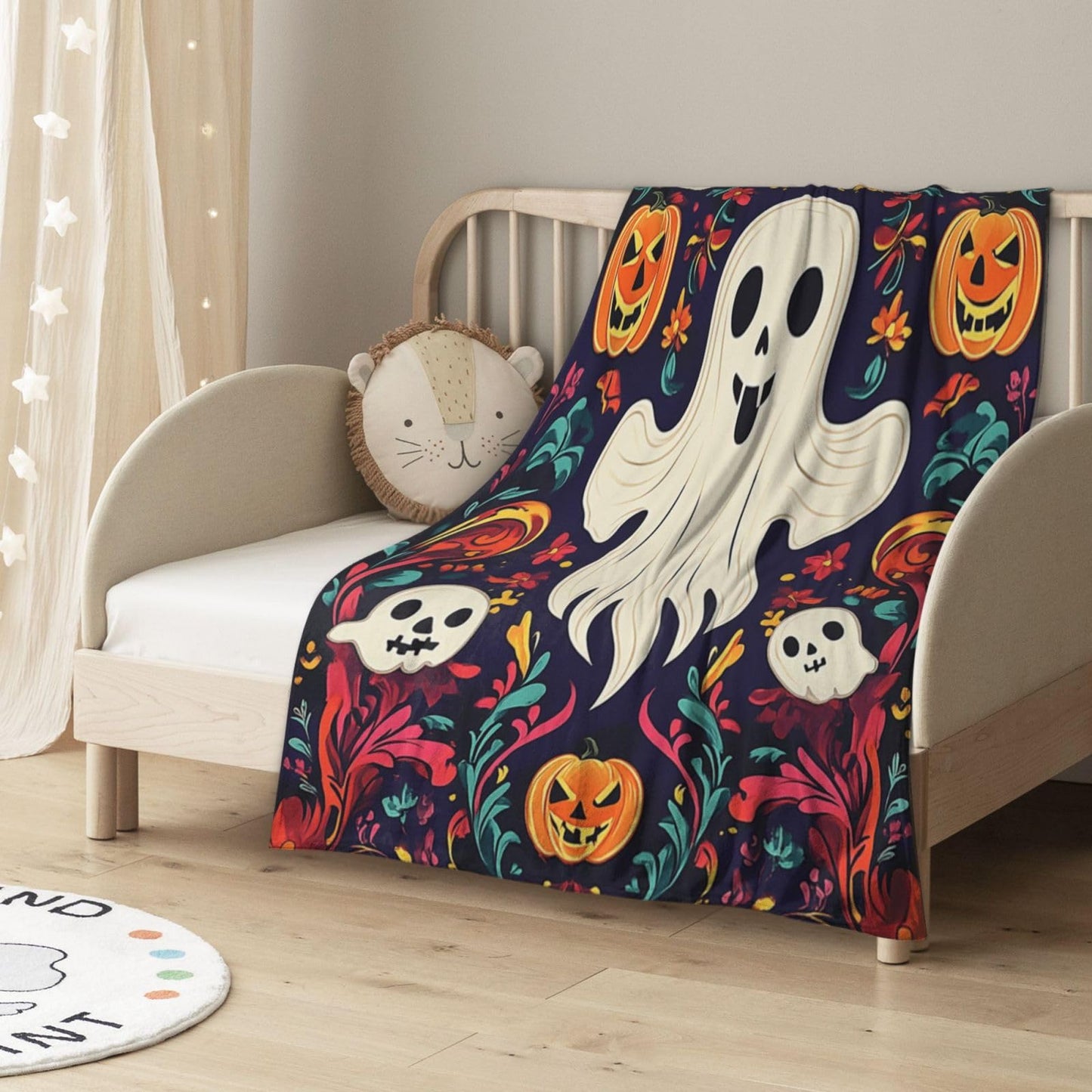 CDSASHCA Spooky Ghosts Flannel Blanket,Cute Design with Floating Phantom Print,Ultra-Soft Fleece for Festival Party Cozy Vibes,Suitable for Sofa,Bed and Office Decoration,Gifts for Friends 30X40 inch