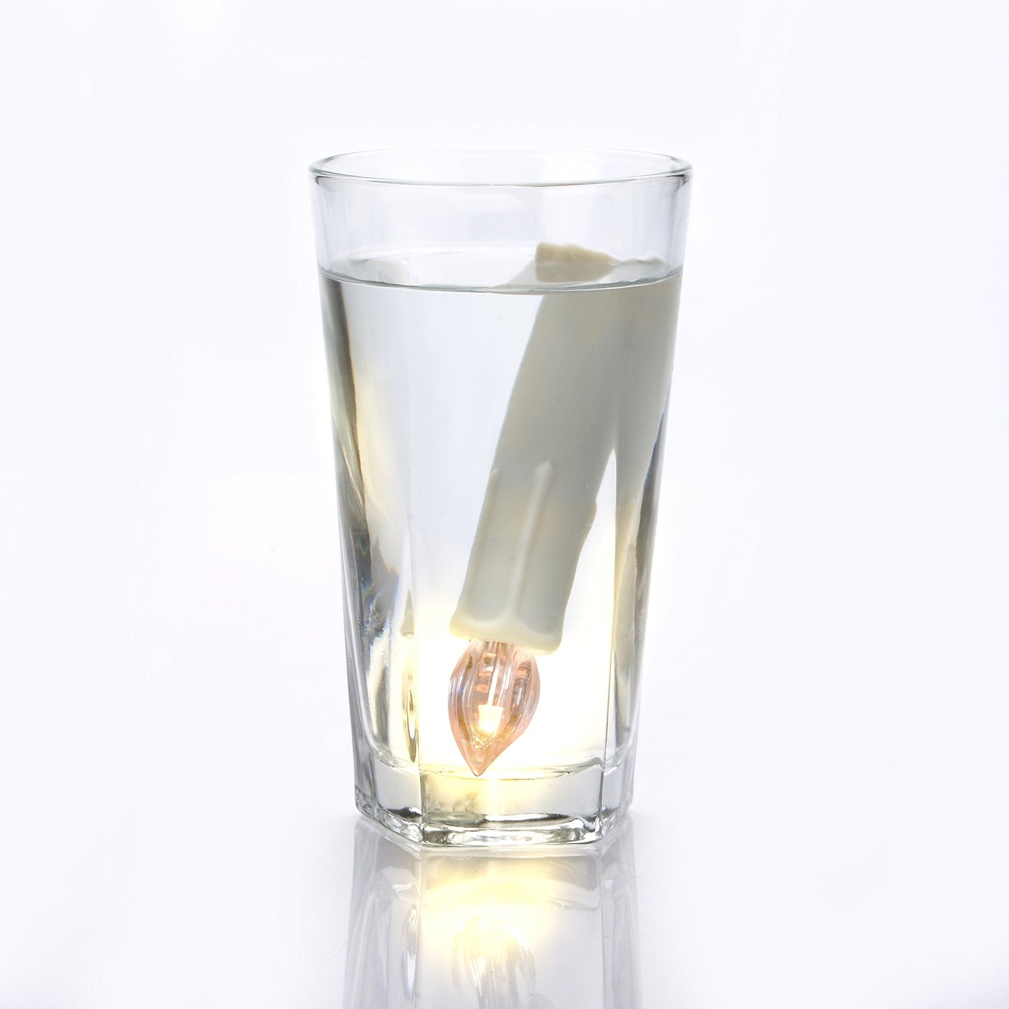 FREEPOWER 30PCS Flameless LED Taper Candles Battery Operated Christmas Tree Candle Lights With Remote Timer, Flickering Flame Mini Clip on Candles For Christmas Trees Garden Parties Home Decor (White)