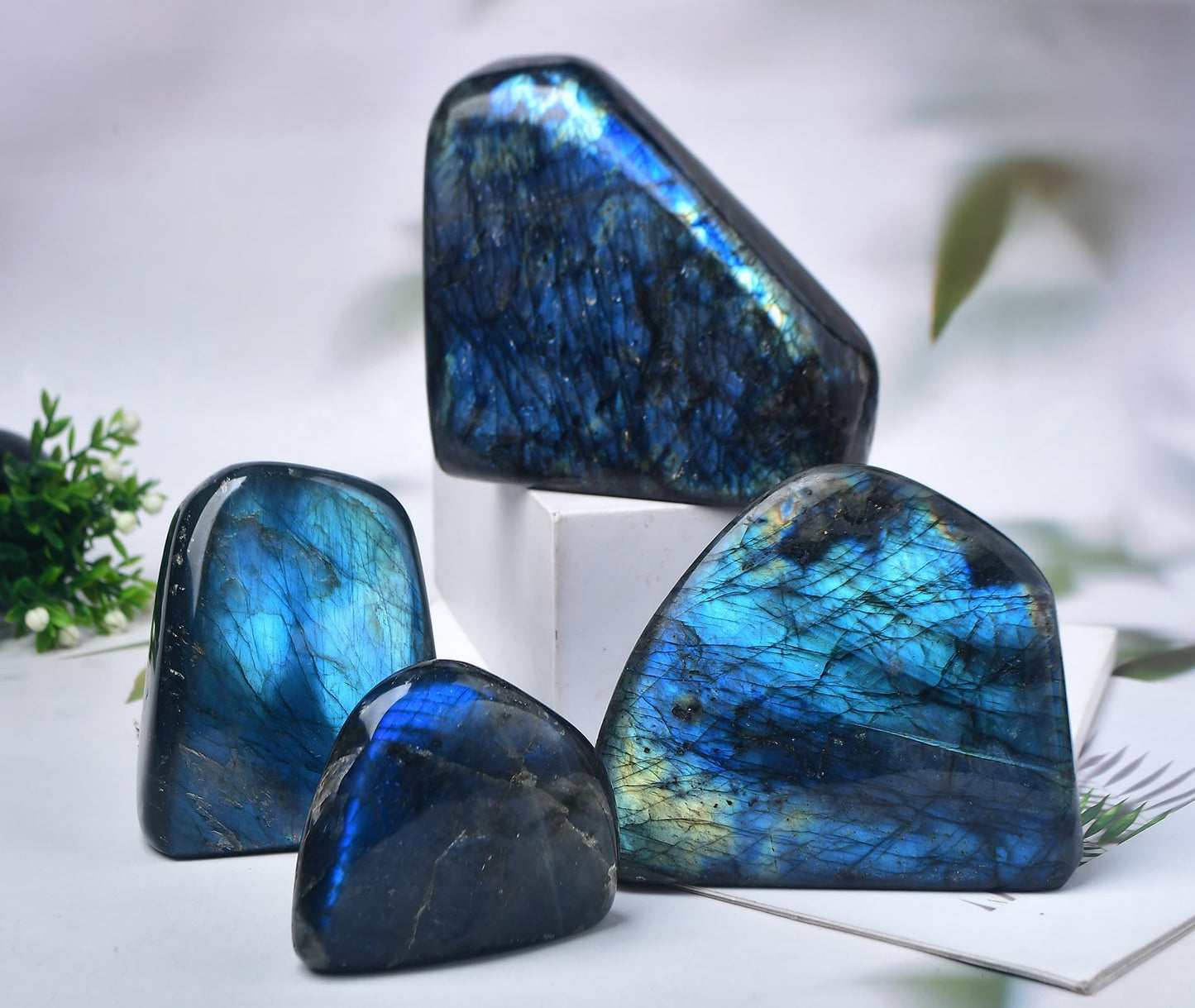 FZBHRO Large Labradorite Rock Polished Slab Block Healing Crystal Stone for Meditation Gift Home Decor 0.8-1.3 Pound