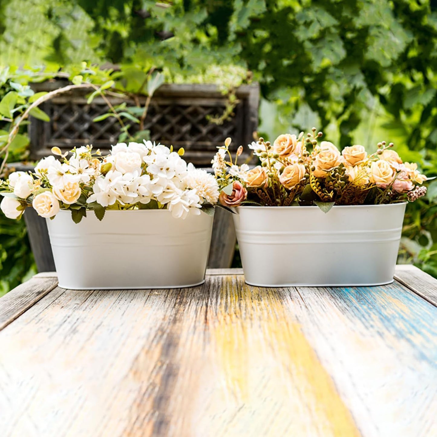 pansparade 3 Pack Metal Hanging Flower Pots for Railing Fence,Outdoor Balcony Rail Planter with Detachable Hooks Drainage Holes for Deck Garden Home Decor White