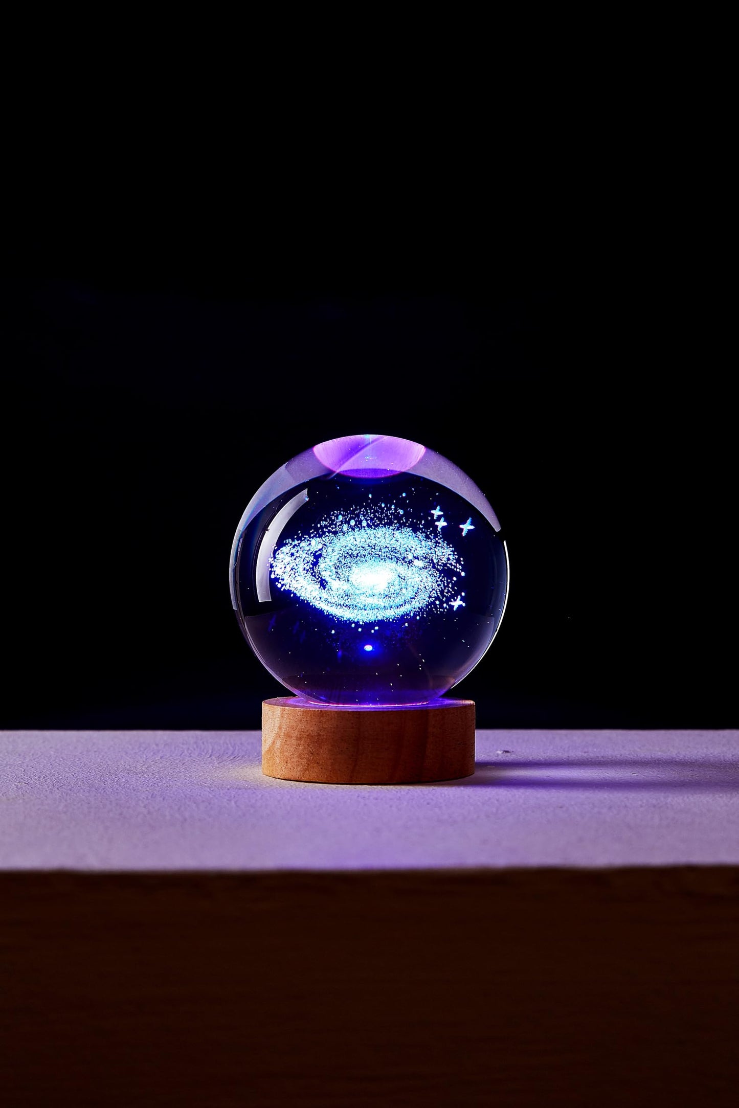 3D Crystal Ball Lamp, Upgraded 3.15 Inch Crystal Ball Night Light with 16 Colors LED Wooden Base, Remote Control, Gift Box Packaging, Home Decor Gift