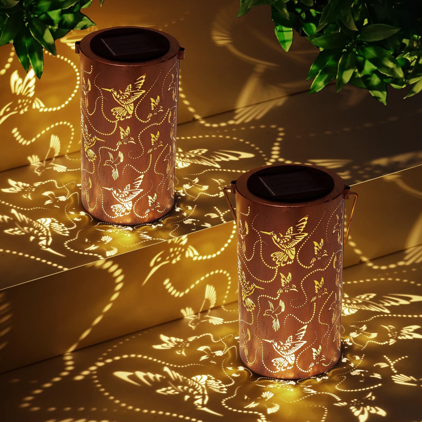 Solar Lanterns Outdoor Hanging Hummingbird Decor Lantern,Waterproof Hollow Out Metal Decorative Garden Light,Graceful Decoration for Patio,Yard,Landscape,Walkway,Festival