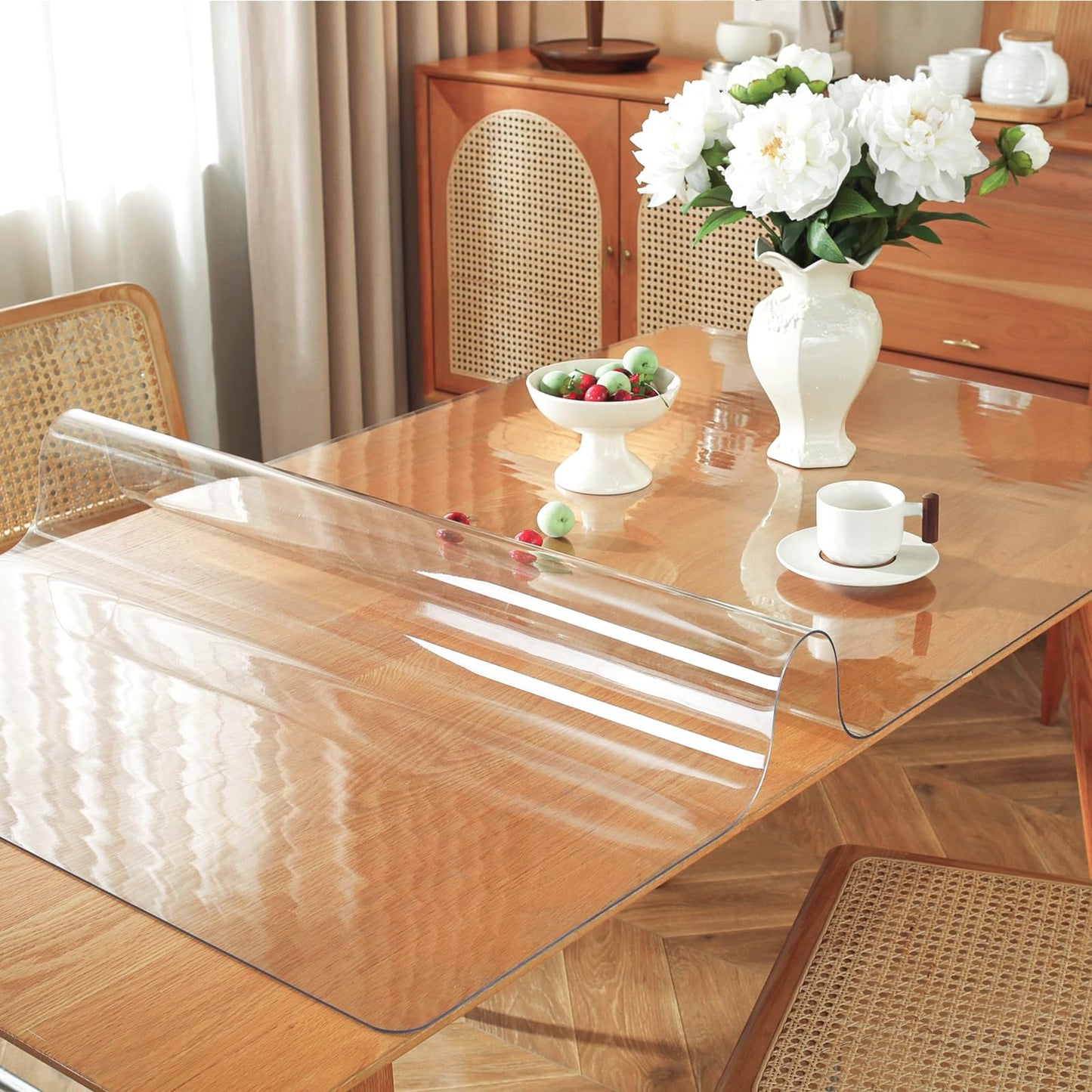 Clear Table Protector 36 x 60 Inch, 1.5mm Thick Plastic Table Cover, Waterproof PVC Clear Table Cover Protector, Desk Mat Writing Desk Pad for Desktop, Coffee & Dining Room Tabletop