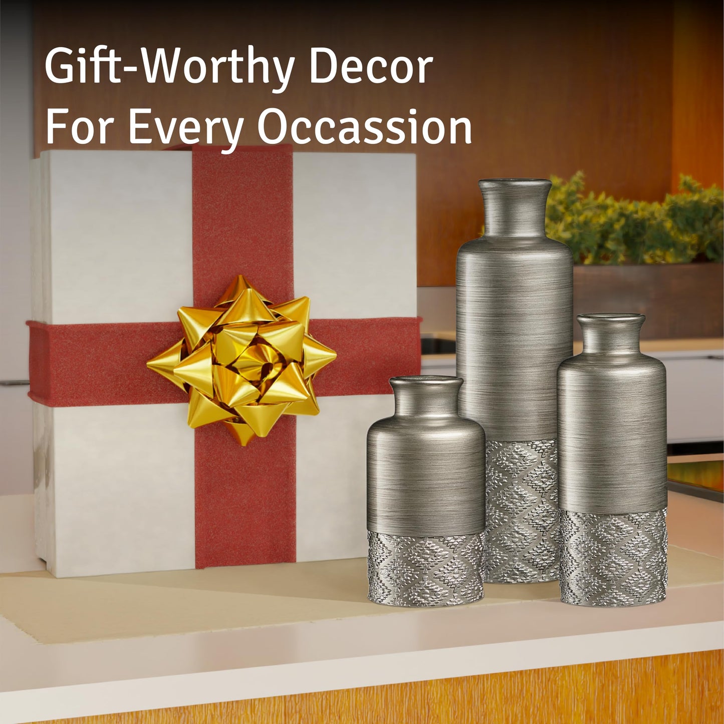 Creative Scents Dublin Silver Centerpiece Tray with three matching orbs and a set of three vases – perfect for coffee table decor in the living room or dining room