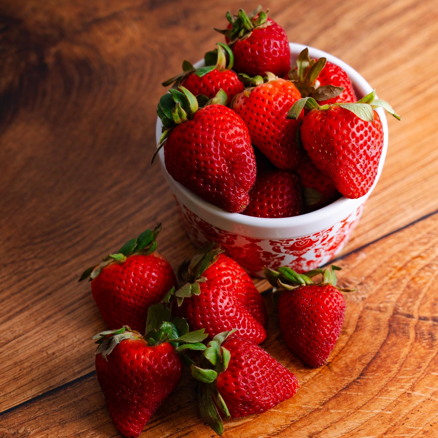 Perfect Plants Eversweet Everbearing Strawberry 1 Gallon | Live Fruit Bush for Sweet Berries All Summer Long | Perfect for Home Gardens