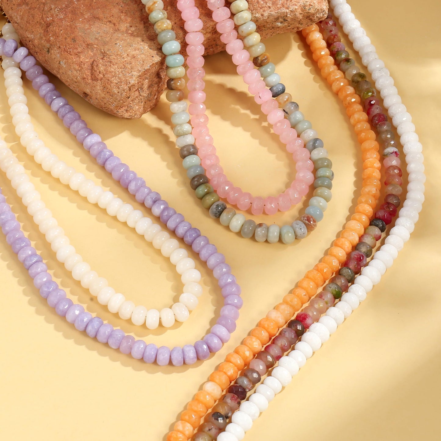 Badu Colorful Gemstone Beaded Necklace for Women Natural Stone Bead Beach Rainbow Choker Necklace Fashion Trendy Jewelry Gifts