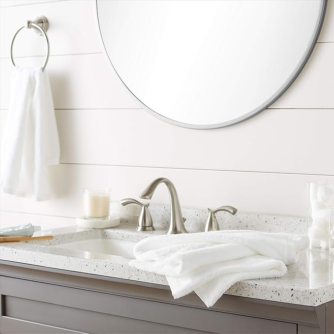 Amazon Basics Soft and Thick Cotton Hand Towels, 16 x 26 in