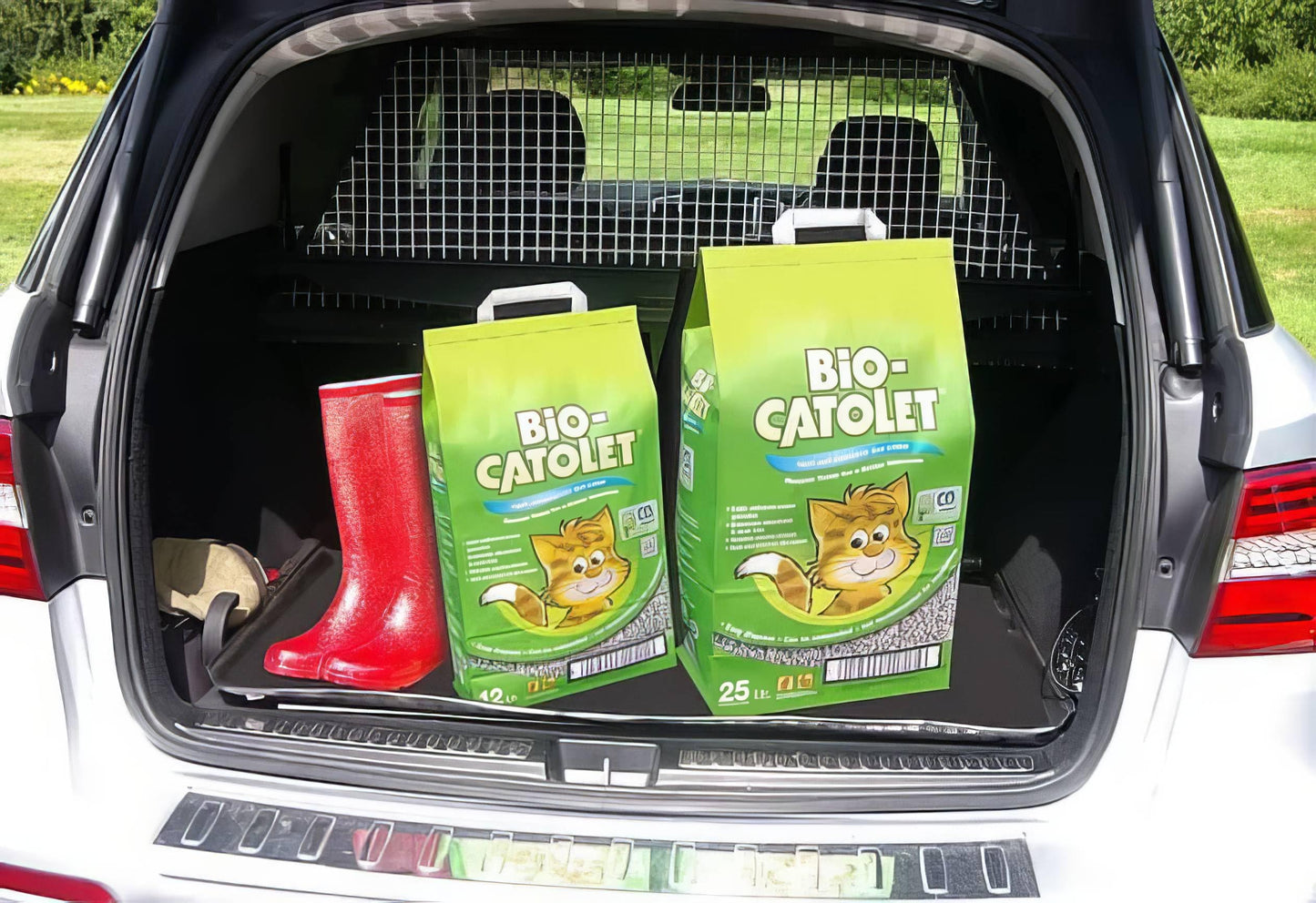 Bio-Catolet Light & Hygienic Recycled Paper Granules Cat Litter 12 Liter, Packaging May Vary