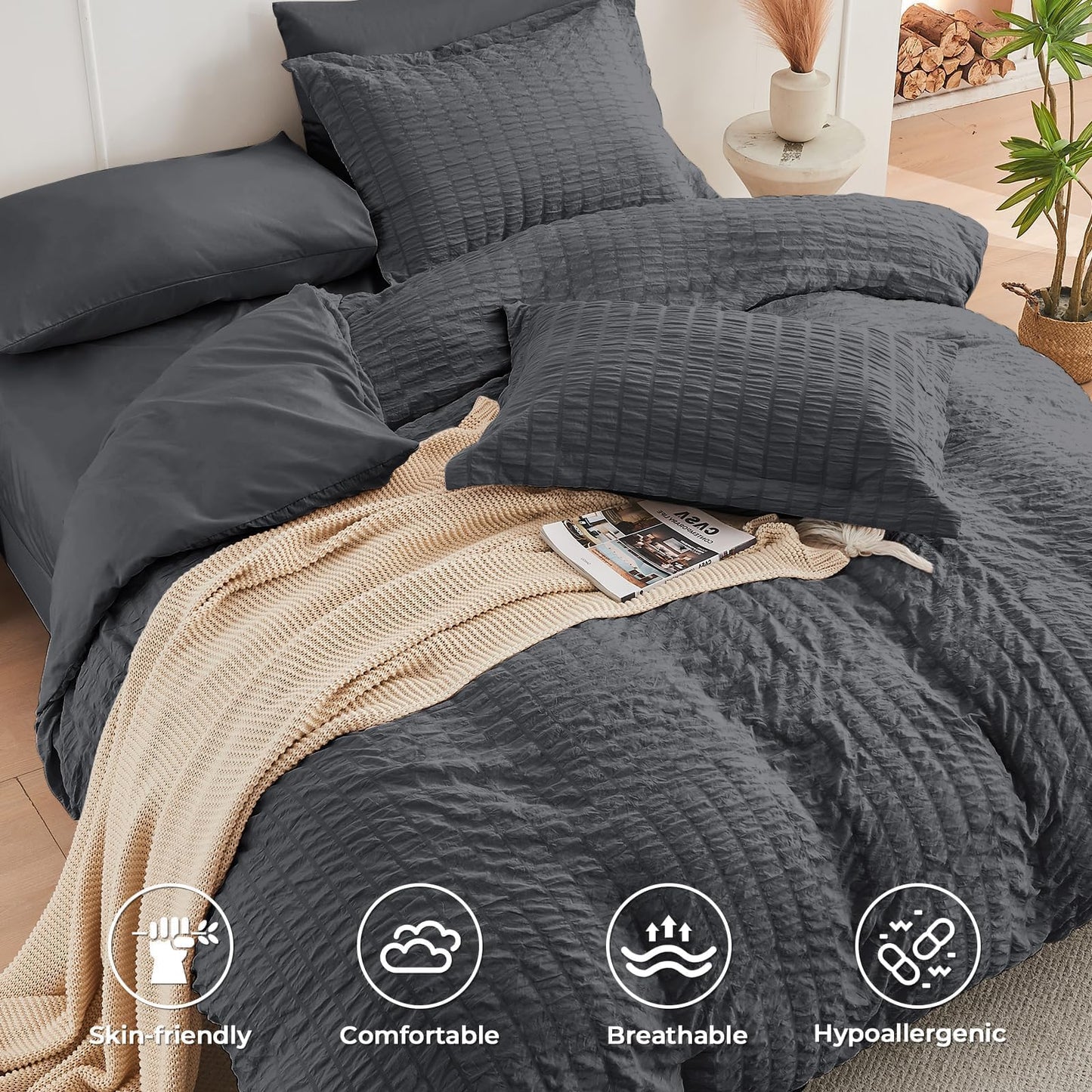 HYMOKEGE Dark Grey Duvet Cover Queen Size, Ultra Soft 3-Piece Seersucker Duvet Cover Set with Zipper Closure, Soft Brushed Microfiber Bedding Set with 8 Corner Ties (90"x90", 2 Pillowshams)