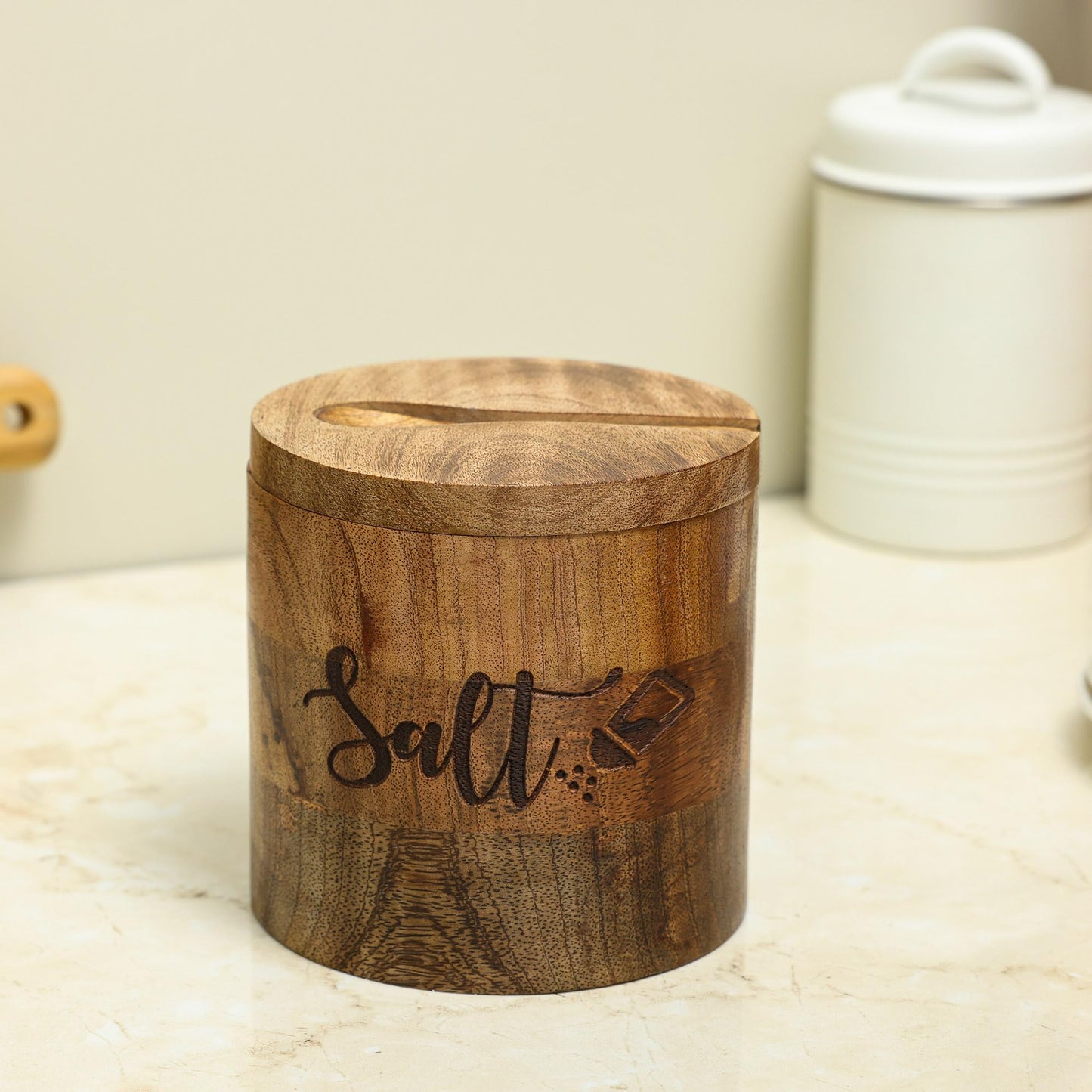 dudki Wooden Salt Box with Magnetic Lid with Attached Spoon on Top| 800 ML Round Salt Container| Bowl Pot Jar Salt Box | Mango Wood for Dinning Table| Kitchen Home| Seasonings
