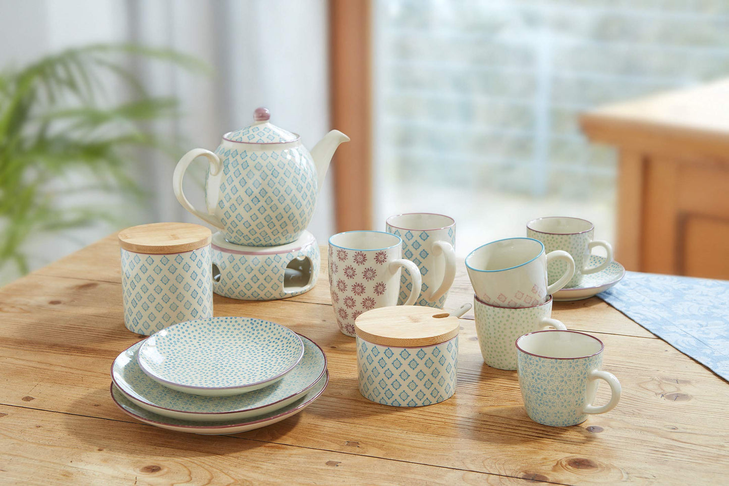 Bloomingville Patrizia Sugar Bowl Stoneware with Bamboo Lid/Spoon - Jar for Salt, Jam, Mustard Dia 4'' H 2.75'', Blue, 8.75 fl oz