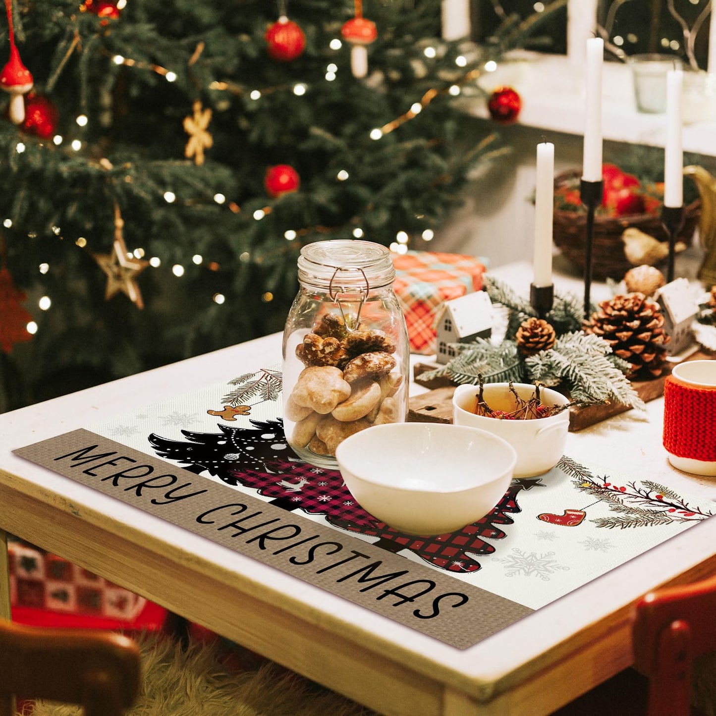 Christmas Tree Snowflakes Placemats Set of 4 Winter Gifts for Christmas Women Rustic Holiday Placemats Decor for Xmas Party Outdoor Home Kitchen Dining Recyclable Table Mats 12x18 inch - DH718