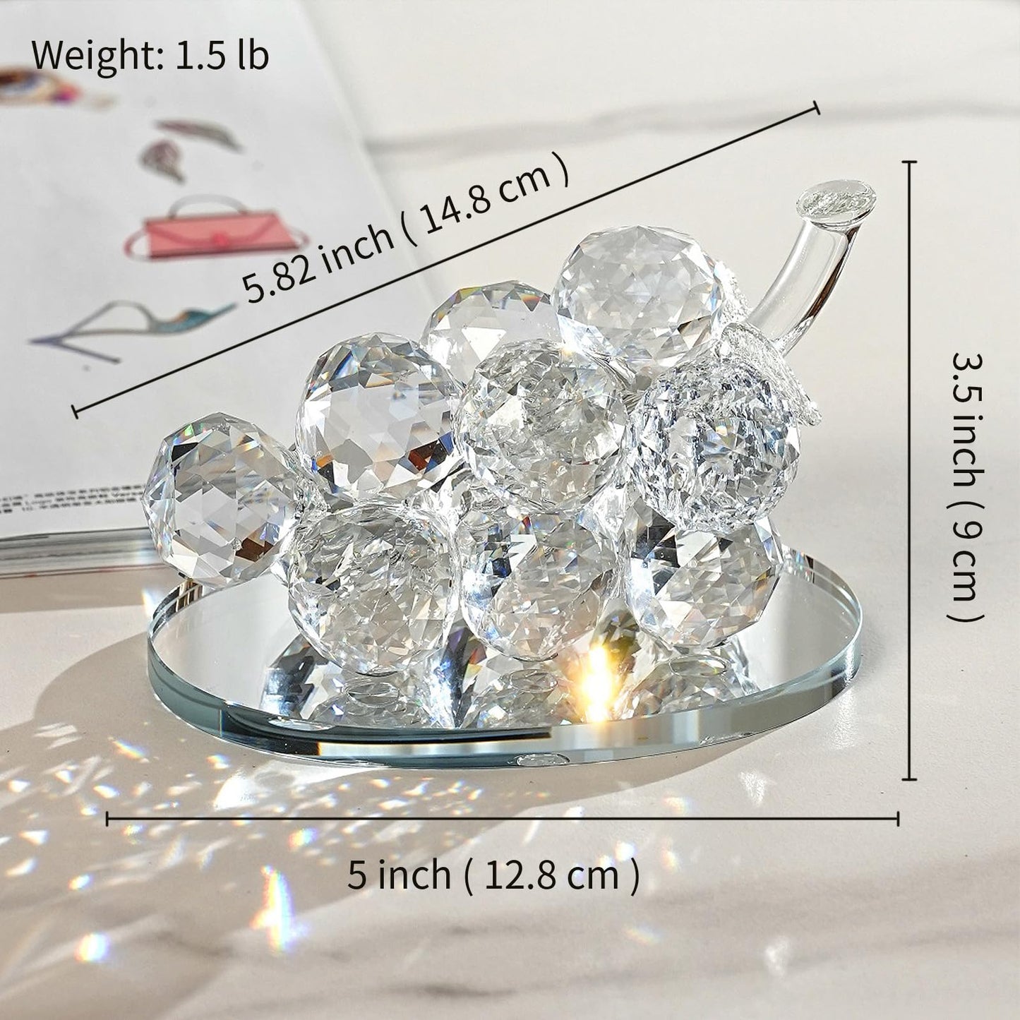 Grape Cluster Crystal Decor Sculpture, Sparkling High-Transparency Faceted Design, Luxurious High-End Crystal with Mirror Base, Elegant Home/Office Display, Gift for Collectors & Fruit Lovers (White)