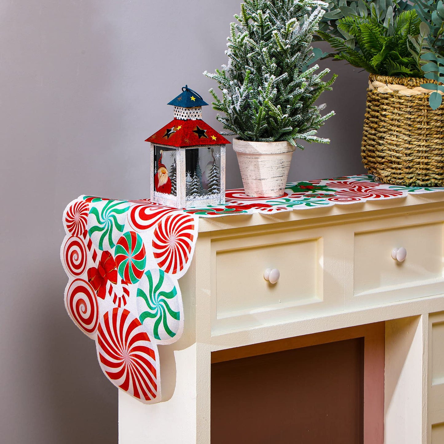 Kingdder Christmas Table Runner Candy Cane Peppermint Red White Green Lollipop Bow Table Mat Xmas Party Decor Centerpiece for Home Christmas Party Decoration, 71 x 14 Inch(Candy)