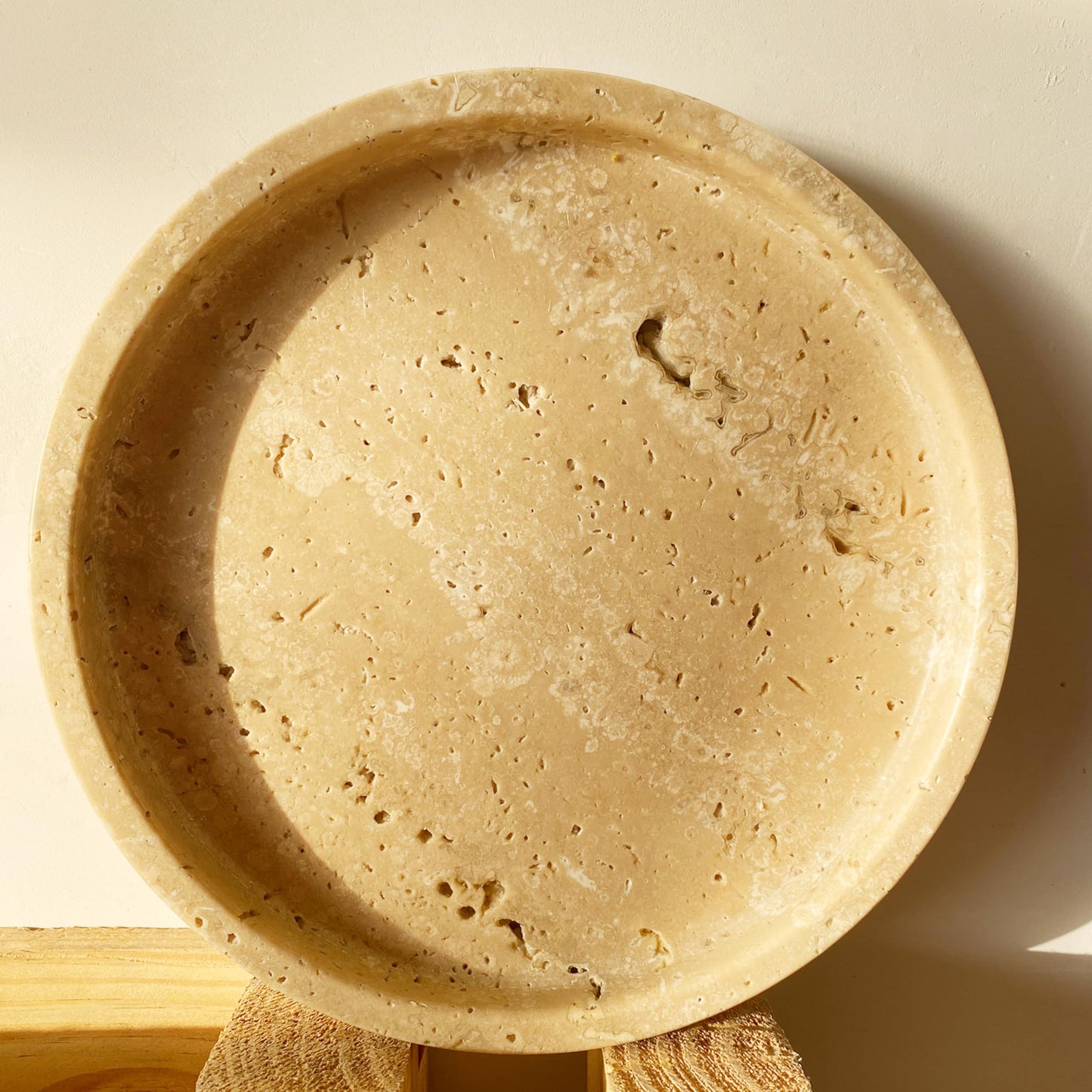 Real Travertine Tray for Jewelry, 7.9 Inch Round Marble Tray Trinket Dish, Vanity Tray for Women's Gift, Decorative Tray for Bathroom Kitchen Counter, Nightstand, Dresser, Table & Home Decor(Beige)
