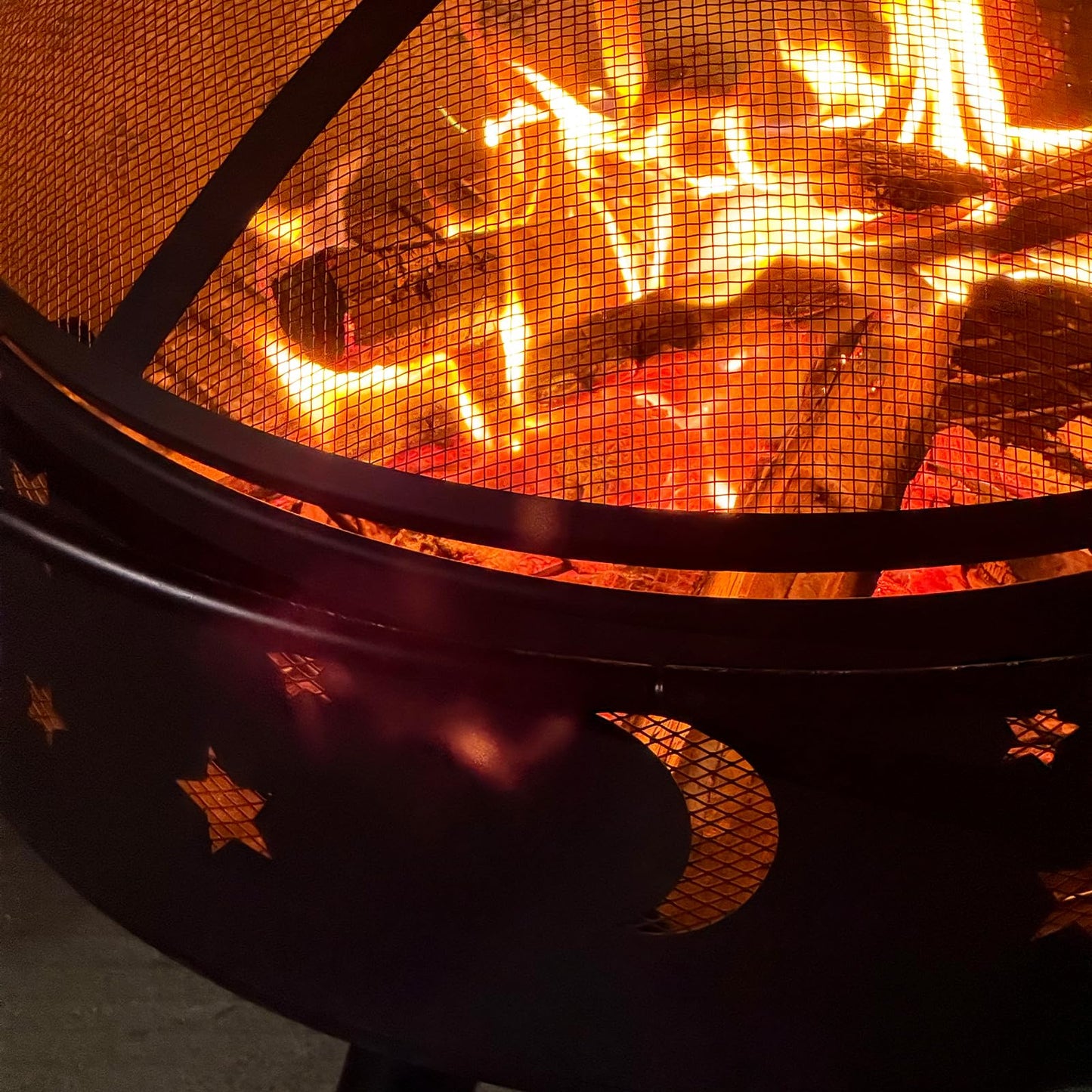 Quilushey 32 Inch Fire Pit Outdoor Fireplace, 2 in 1 Metal Round Firepit for Outside Bonfire Party, BBQ, Camping, Backyard, Patio, Garden, Picnic w/Fire Poker, Spark Screen, Grate, Cover (Moon&Star)