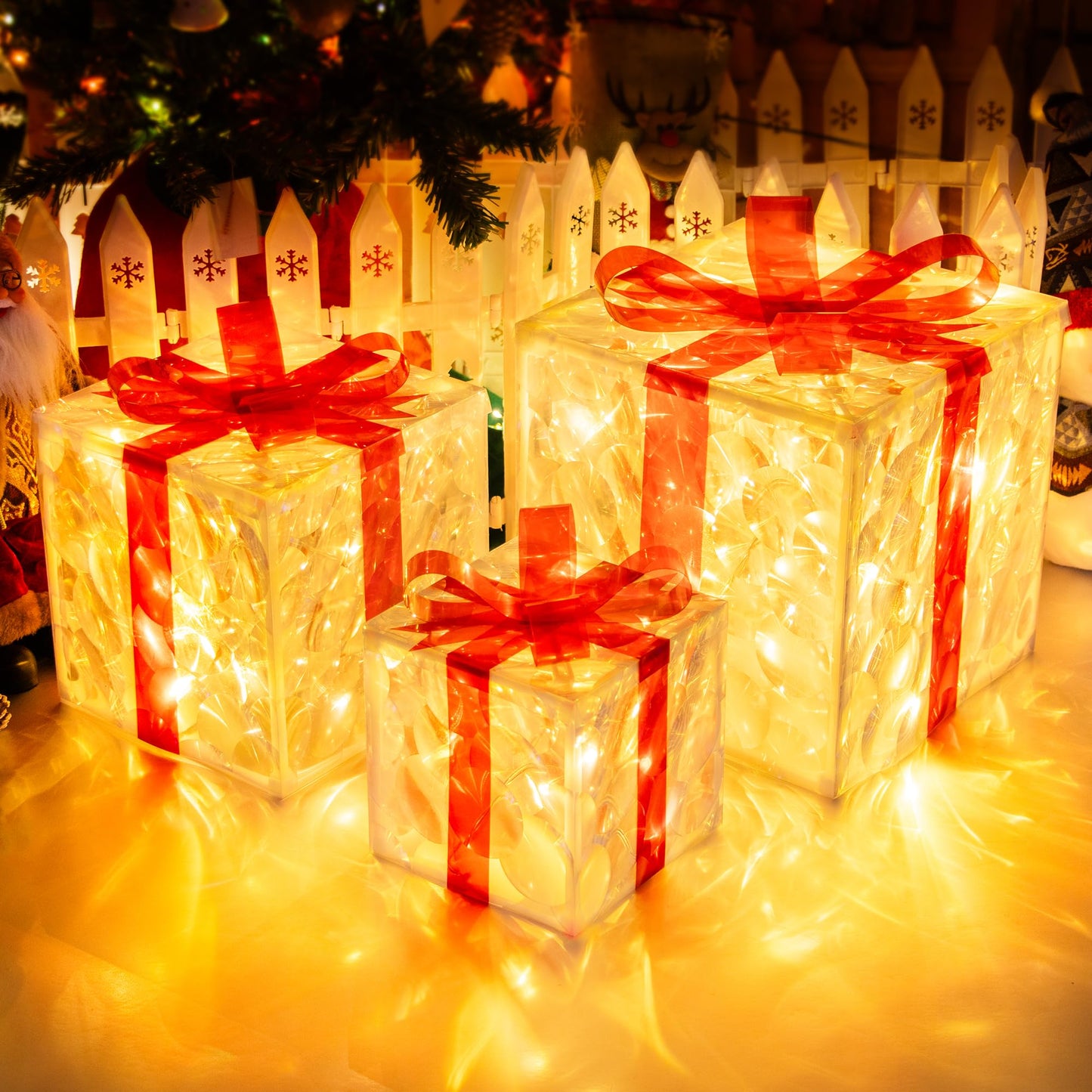 Set of 3 Christmas Lighted Gift Boxes with 50 LEDs,Outdoor Christmas Decorations,8 Modes RGBW Lights,Battery Operated Light Up Present Boxes for Christmas Trees Indoor Outdoor Home Yard Lawn Decor