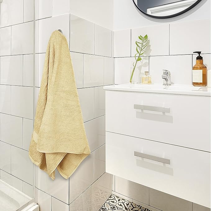 Utopia Towels 4 Pack Premium Bath Towels Set, 27 by 54 Inches, 100% Ring Spun