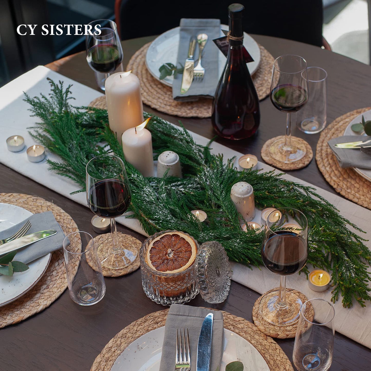 CY SISTERS Woven Placemats Round Placemats Set of 6, 13.5 Inch Wicker Placemat Circle Rattan Placemats Farmhouse Boho Braided Natural Water Hyacinth Place Mats for Indoor & Outdoor Table Decor