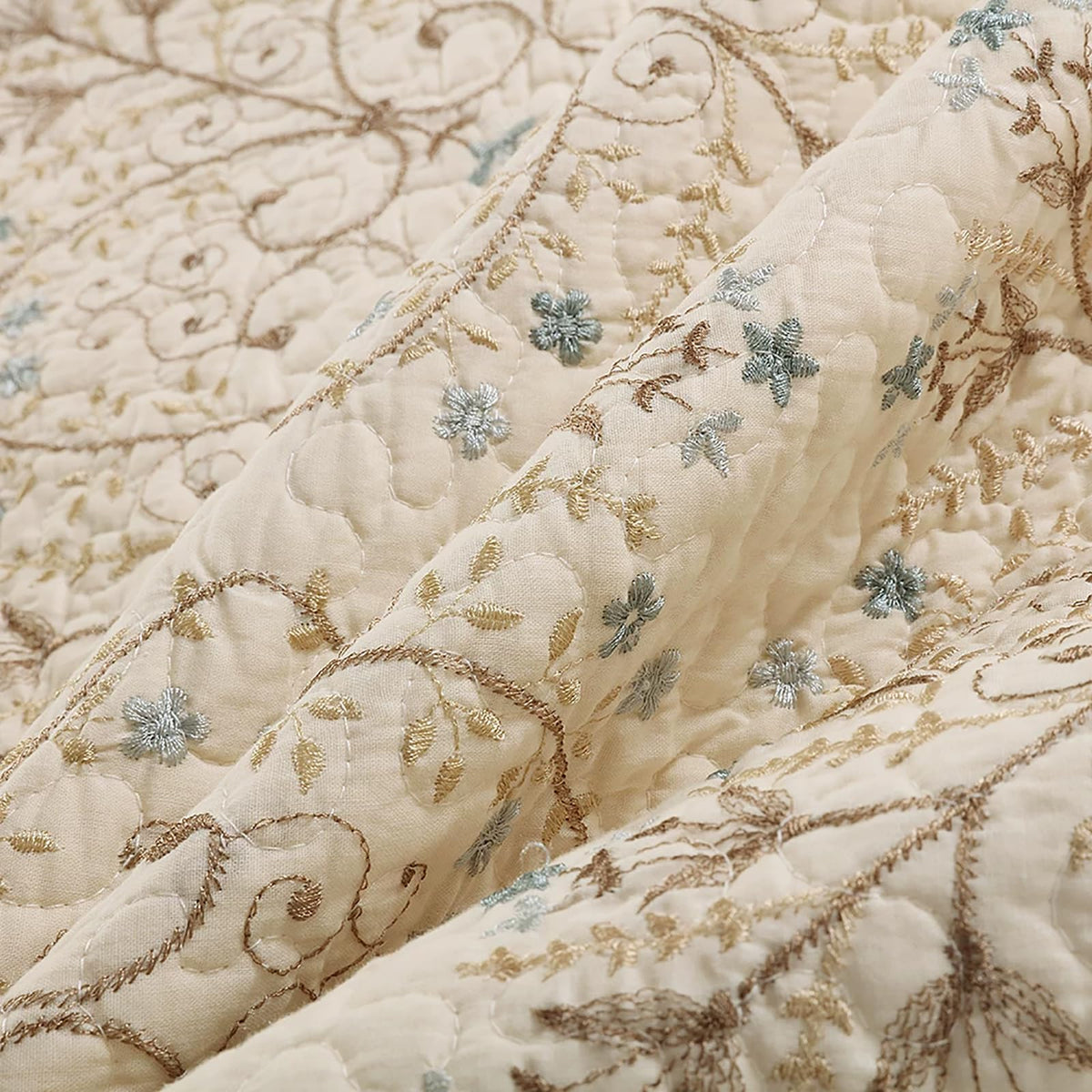 ROOMLIFE Quilt Set Queen Size 3D Floral Embroidery Pattern 3-Piece Cotton Reversible Quilted Embroidered Decorative Bedspreads Coverlet Bedding Set, Lightweight &Soft, All Season(86.6" X 94.4")