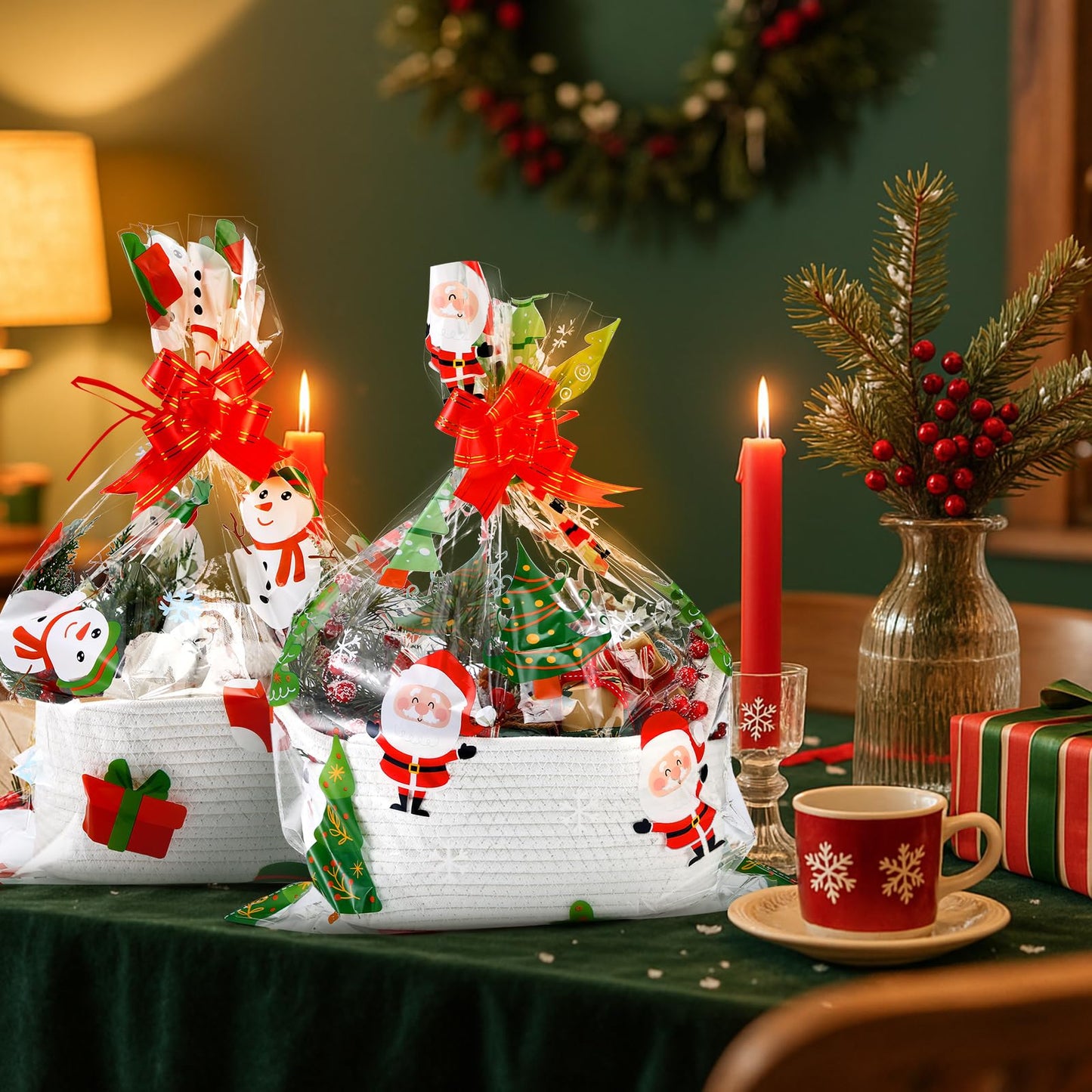 Teenyyou 18 Pcs Christmas Woven Baskets with Cellophane Gift Bags Bows 11 x 7 x 4 Inch Christmas Tree Empty Rope Basket Santa Claus Empty Decorative Storage Box for Gift Wrapping Xmas Party Decor