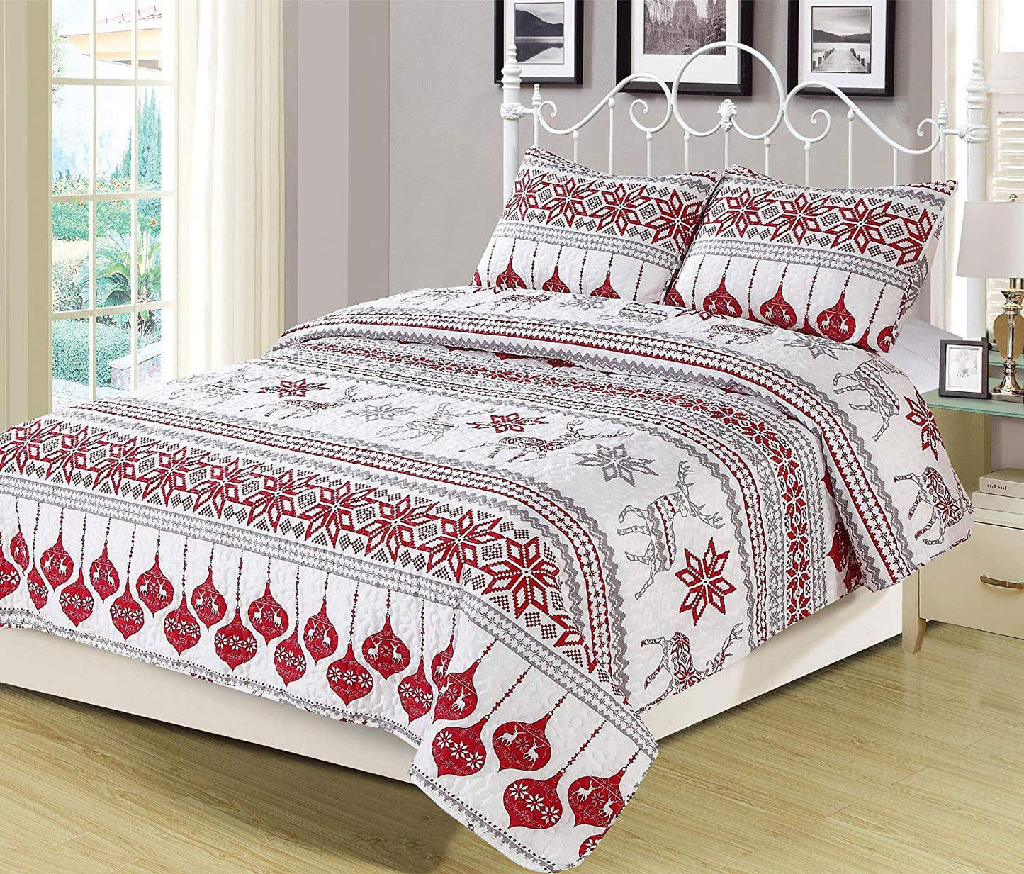 HowPlum Winter Holiday Full/Queen Lightweight Quilt Bedding Set Fair Isle Red Grey White Christmas Ornament Reindeer
