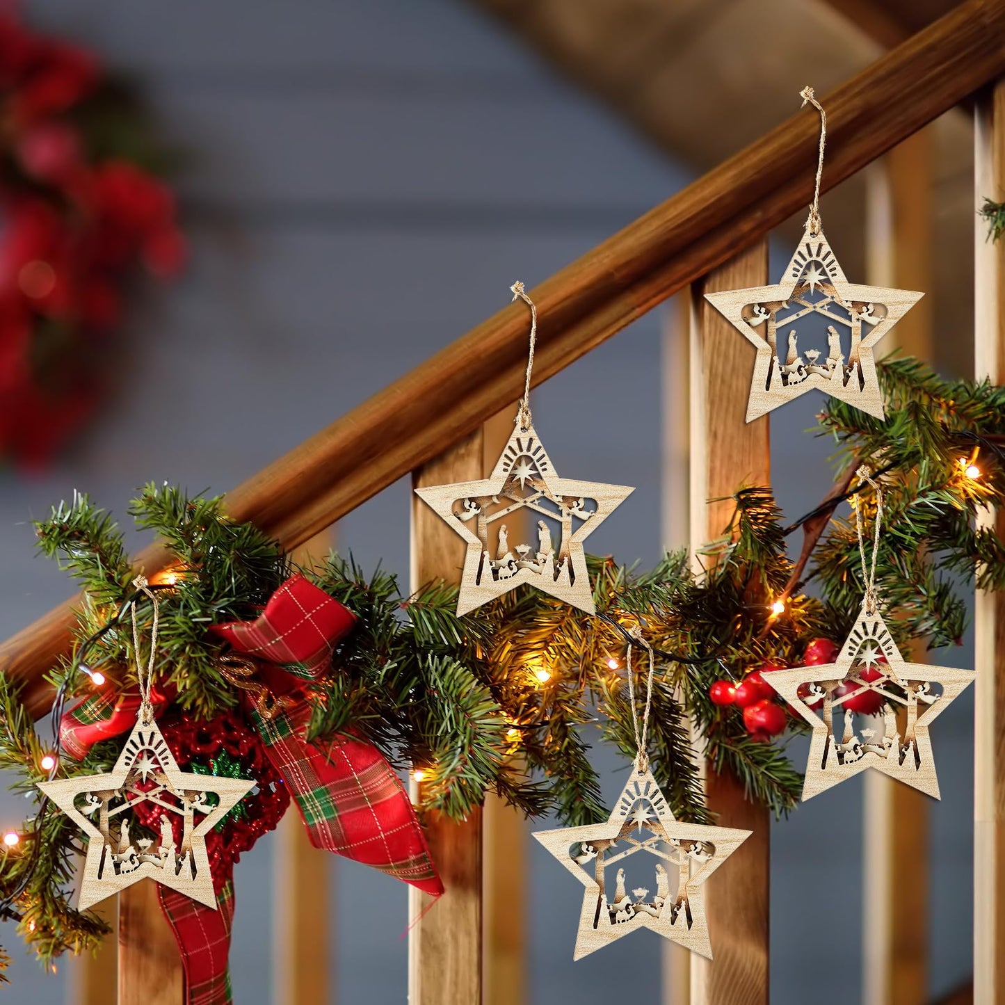 Blulu 24 Pieces Christmas Nativity Scene Ornaments Gift Set Bulk 3D Christian Wooden Hanging Ornament Xmas Tree Nativity Ornament The Birth of Jesus Story Religious Gift for Family (Star Shaped)