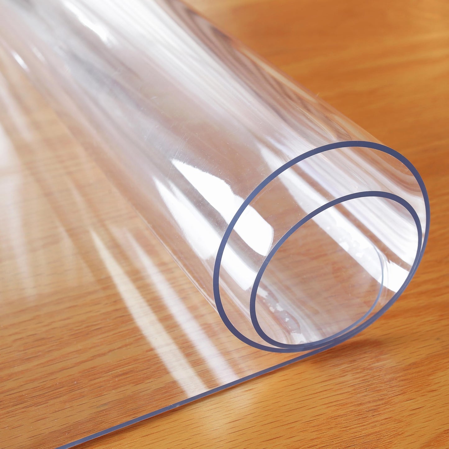 Clear Table Protector 36 x 60 Inch, 1.5mm Thick Plastic Table Cover, Waterproof PVC Clear Table Cover Protector, Desk Mat Writing Desk Pad for Desktop, Coffee & Dining Room Tabletop