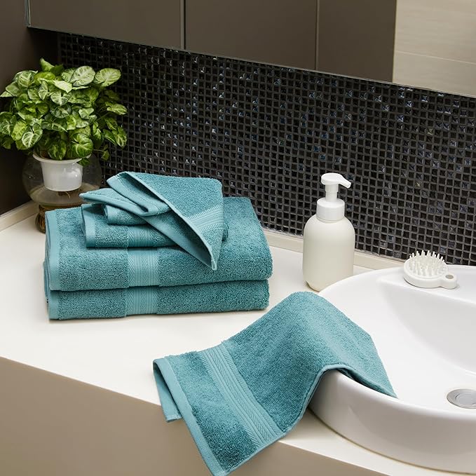 Amazon Basics Fade-Resistant Soft & Absorbent Bath, Hand and Washcloth Towel Set