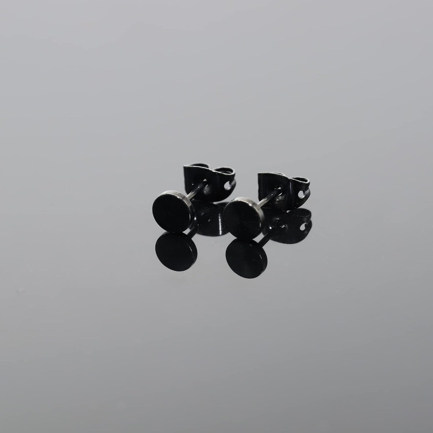 Artskin Titanium Flat Dot Stud Earrings for Women Men Girls Hypoallergenic Nickel Free Earrings 5mm Black Round Disc Earrings for Sensitive Ears (5mm, Black)