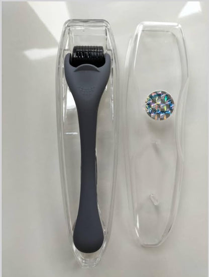 ROSELYNBOUTIQUE Derma Roller for Hair Beard Facial Skin Face 540 Titanium Microneedle - At-Home Beauty Instrument - Holiday Gift for Men Women