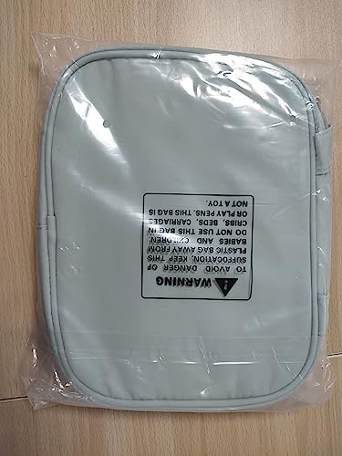 Narwey Hanging Travel Toiletry Bag for Women Wash Bag Cosmetics Makeup Bag Organizer for Travel Size Accessories (Mint Green (Medium))